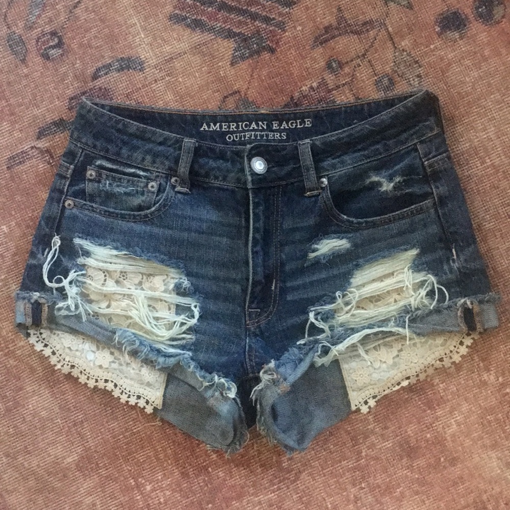 American Eagle Hi-Rise Festival Shorts